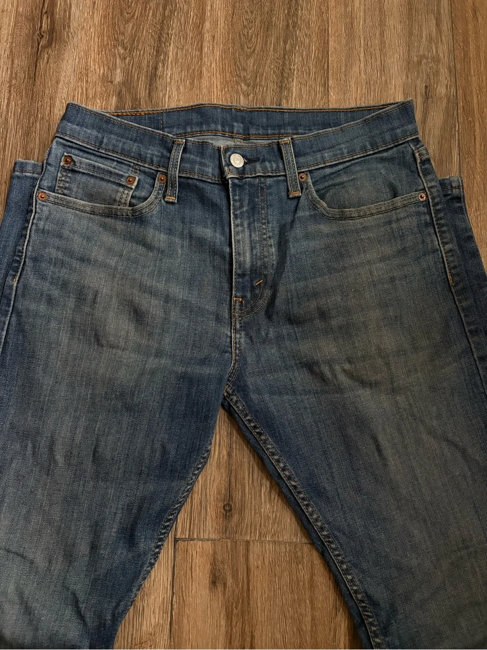 Levi’s Slim Leg Denim Jeans Men’s 32x34 Medium Blue Casual Classic Streetwear
